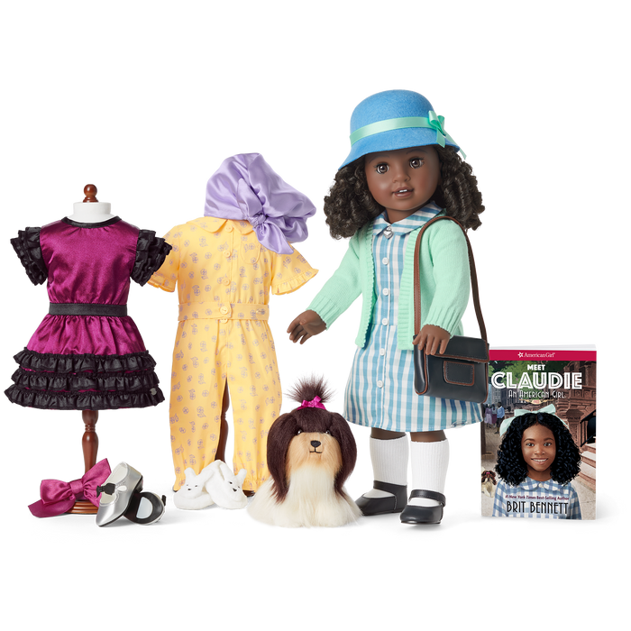 Claudie’s™ Performance & PJs Gift Set (Historical Characters) P0
